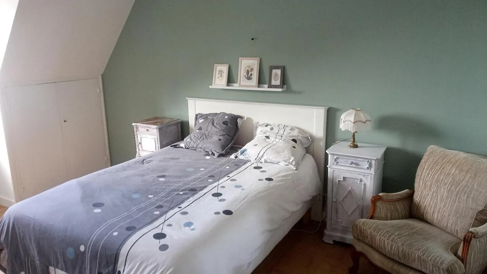 Ploubalay Chambres Cuisine Sejour